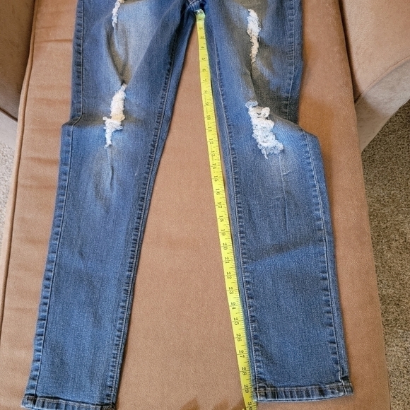 Bob Distressed/Destroyed Mid-rise Skinny Medium Wash Jeans Size 15/16 - Picture 6 of 10